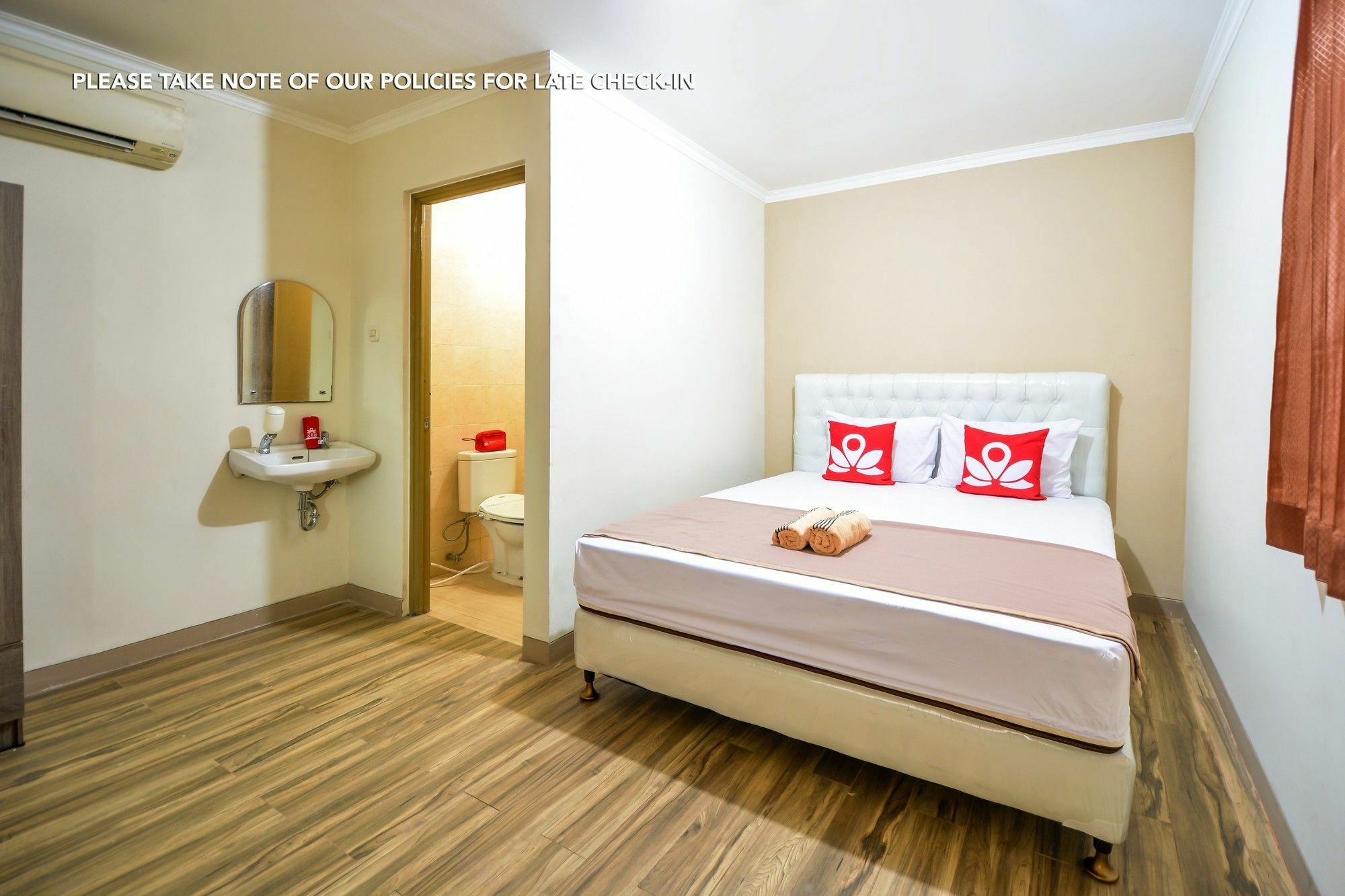 Zen Rooms Abuserin Fatmawati Cilandak (Jakarta) Exterior foto